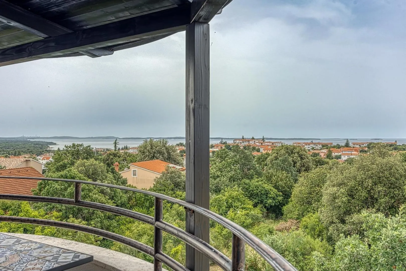 Villa Betiga contacts